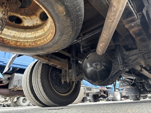 2004 Flat Body Truck Mitsubishi Fuso Canter KK-FE72EEV - Image 12