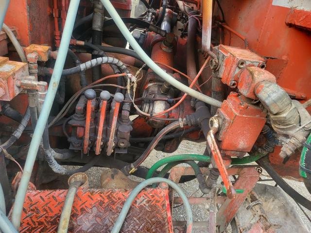 2002 Concrete Pump Truck Isuzu Giga KL-CYZ81Q3 - Image 13