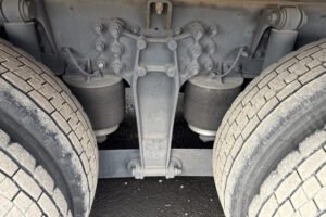 2017 Freezer Refrigerator Truck Isuzu Giga QKG-CYJ77B