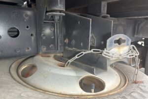 2005 Double Cab Truck Mitsubishi Fuso Canter PA-FE70DB