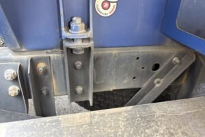 2014 Tank Truck Mitsubishi Fuso Fighter TKG-FK61F