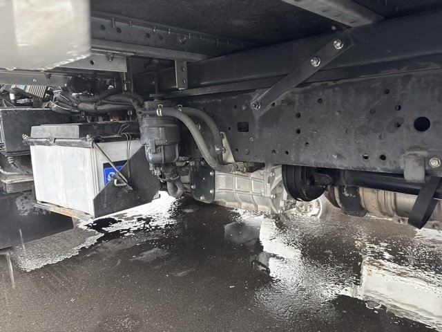 2017 Van Wing Hino Dutro TKG-XZU655M - Image 14