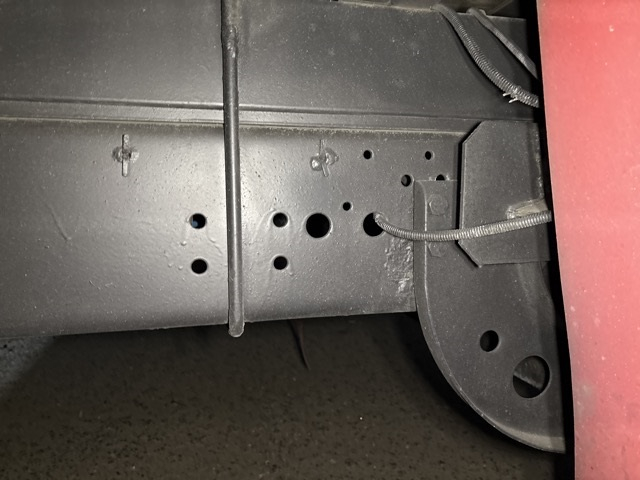 2015 Flat Body Truck Isuzu Forward SKG-FSR90S2 - Image 14