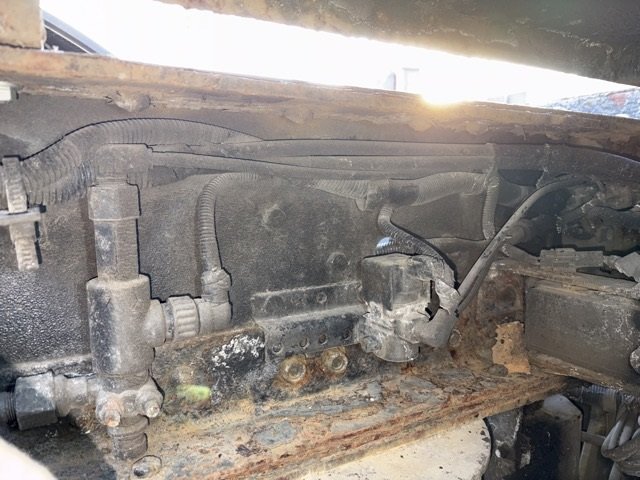 2015 Trailer Head Isuzu Giga QKG-EXY52AJ - Image 14