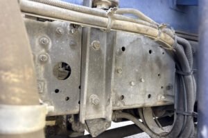 2014 Tank Truck Mitsubishi Fuso Fighter TKG-FK61F