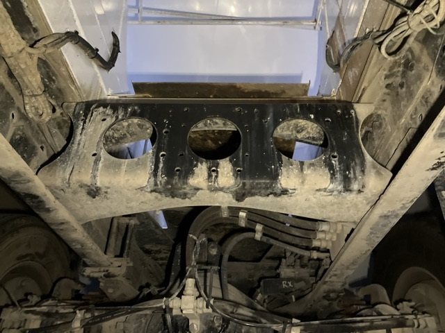 2015 Concrete Mixer Truck Mitsubishi Fuso Fighter QDG-FQ62F - Image 15