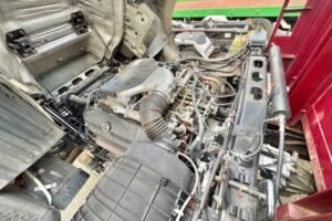 2003 Dump Tipper Truck UD Nissan Quon KL-CD55J