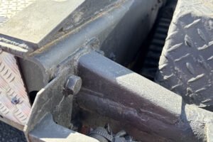 2004 Trailer Head Isuzu Giga TKG-XZC600M