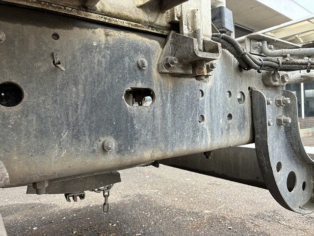 2015 Concrete Mixer Truck Isuzu Forward LKG-FTR90S2 - Image 16