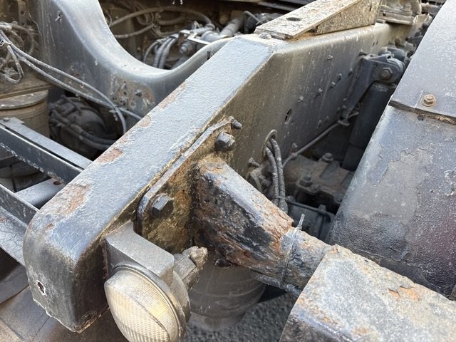 2015 Trailer Head Isuzu Giga QKG-EXY52AJ - Image 17