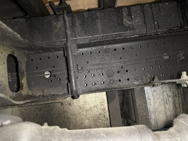 2015 Flat Body Truck Isuzu Forward SKG-FSR90S2 - Image 18