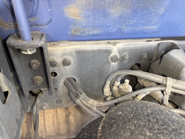 2014 Tank Truck Mitsubishi Fuso Fighter TKG-FK61F - Image 19