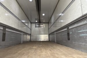 2015 Freezer Refrigerator Truck Hino Ranger LDG-GK8JWAA