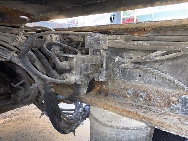 2015 Trailer Head Isuzu Giga QKG-EXY52AJ - Image 19