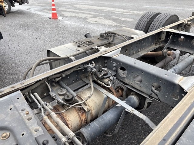 2008 Chassis Truck Hino Dutro BDG-XZU344M - Image 20