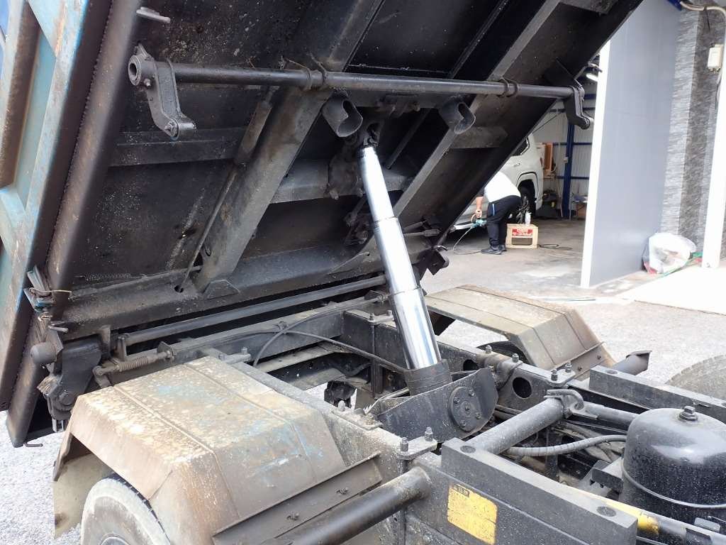 1998 Dump Tipper Truck Mitsubishi Fuso Canter FE517BD - Image 20