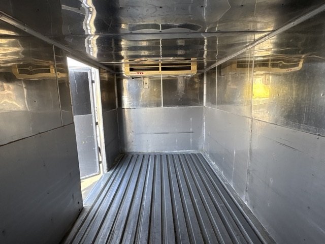 2007 Freezer Refrigerator Truck Mitsubishi Fuso Canter PA-FE83DEN - Image 20