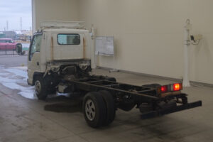 2001 Chassis Truck Isuzu Elf KK-NKR66LAR