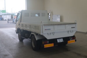2006 Dump Tipper Hino Dutro PB-XZU404M - Image 4