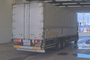 2005 Van Wing Hino Profia PK-FR1EXWJ