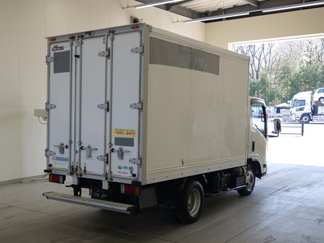 2018 Van Wing Isuzu Elf TPG-NMS85AN - Image 5