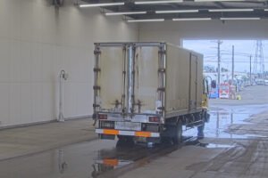 2005 Van Wing Isuzu Forward ADG-FRD90H3