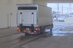 2017 Freezer Refrigerator Truck Isuzu Forward TKG-FRR90