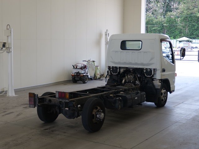 2013 Chassis Truck Mitsubishi Fuso Canter TKG-FEA20 - Image 5