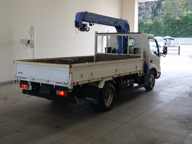 2013 Crane Truck Hino Dutro TKG-XZU650M - Image 5