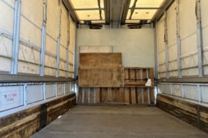 1999 Van Wing Mitsubishi Fuso Canter KK-FE62EE