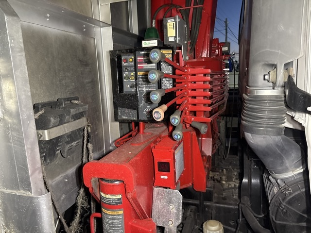 2015 Flat Body Truck Isuzu Forward SKG-FSR90S2 - Image 21