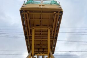 2005 Aerial Platform Isuzu Elf PB-NPR81AN