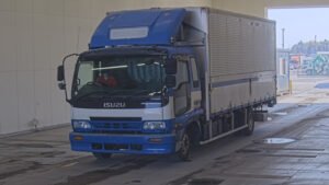 2004 Van Wing Isuzu Forward PA-FRD34L4