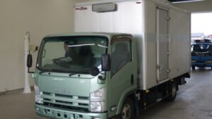 2011 Van Wing Isuzu Elf SKG-NPR85AN
