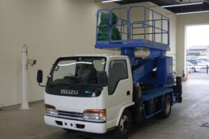 2000 Aerial Platform Isuzu Elf KK-NKR71GN