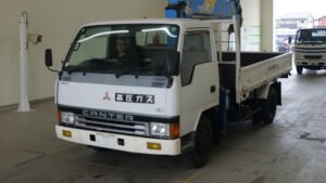 1992 Crane Truck Mitsubishi Fuso Canter U-FE437E