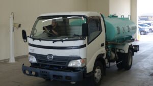 2009 Tank Truck Hino Dutro BDG-XZU404X