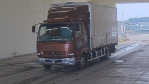 2016 Van Wing Mitsubishi Fuso Fighter TKG-FK64F