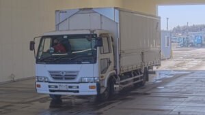 2002 Freezer Refrigerator Truck Nissan UD KK-MK25B