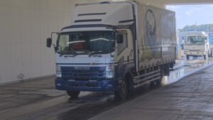 2016 Van Wing Isuzu Forward SPG-FSR90T2
