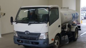2014 Tank Truck Hino Dutro TKG-XZU700X