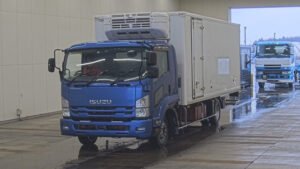 2014 Freezer Refrigerator Truck Isuzu Forward TKG-FRR90T2