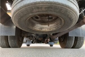 2005 Aerial Platform Isuzu Elf PB-NPR81AN