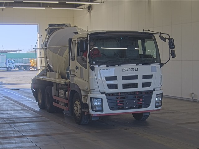 2012 Concrete Mixer Truck Isuzu Giga LKG-CXM77AT - Image 3