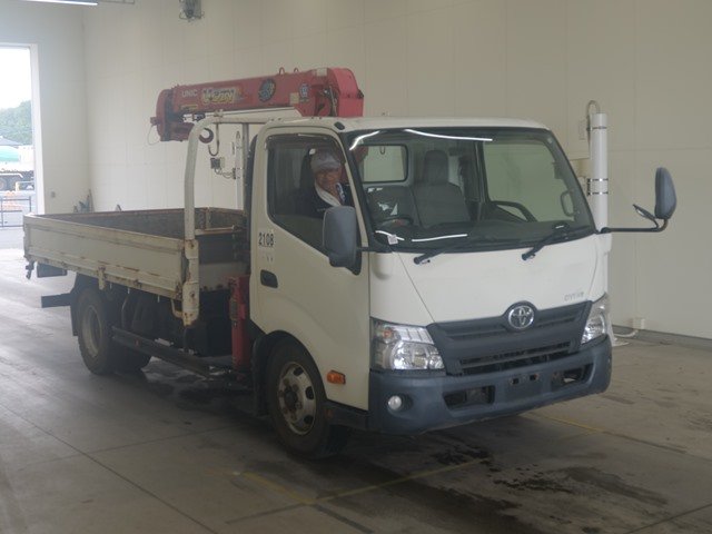 2014 Car Carrier Toyota Dyna TKG-XZU710 - Image 3