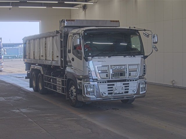 2013 Dump Tipper Truck Isuzu Giga QKG-CYZ77AM - Image 3