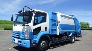 2017 Garbage Truck Isuzu Forward LPG-FTR90S2