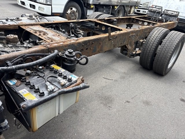 2015 Chassis Truck Hino Dutro TKG-XZU645M - Image 14