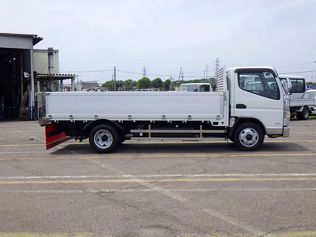 2019 Flat Body Truck Mitsubishi Fuso Canter FEAV0 - Image 4