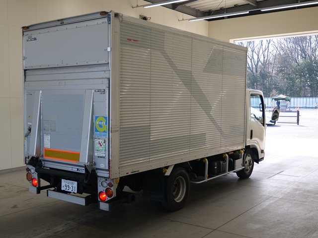 2009 Van Wing Isuzu Elf BDG-NMR85AN - Image 4